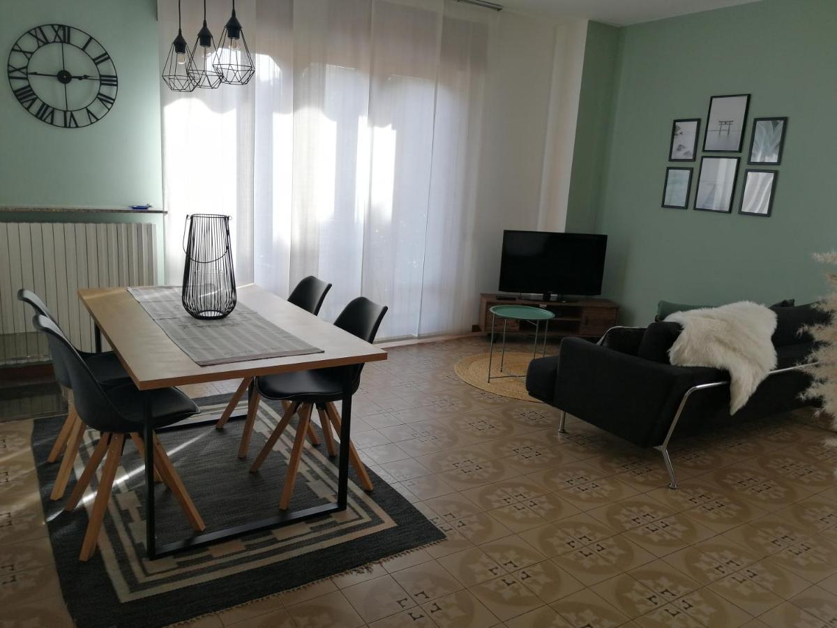 Casa Vacanze Donatella Carenno Eksteriør billede