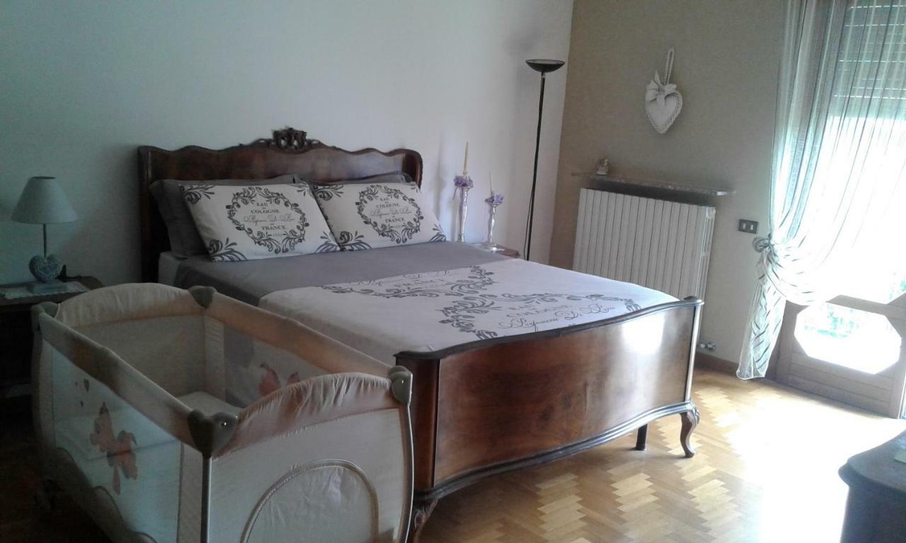 Casa Vacanze Donatella Carenno Eksteriør billede